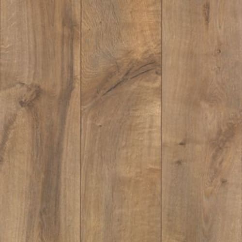 Chalet Vista in Honeytone Oak Laminate