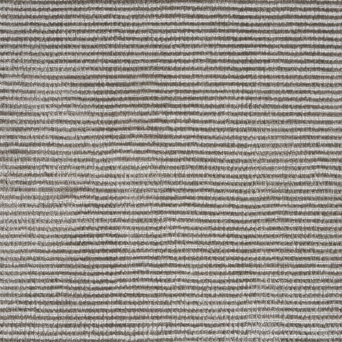 Luminous Ridge in Metallic Carpet