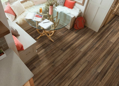 IN THE GRAIN II 30 in Oakwood Luxury Vinyl
