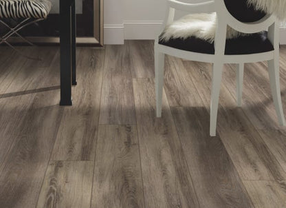 SABINE HILL PLUS in Delfino Luxury Vinyl