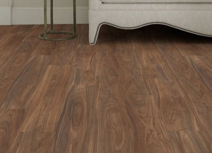 FRONTIER PLUS in Modern Classic Luxury Vinyl