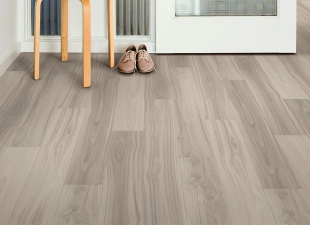 PANTHEON HD+ NATURAL BEVEL in Smoke Luxury Vinyl