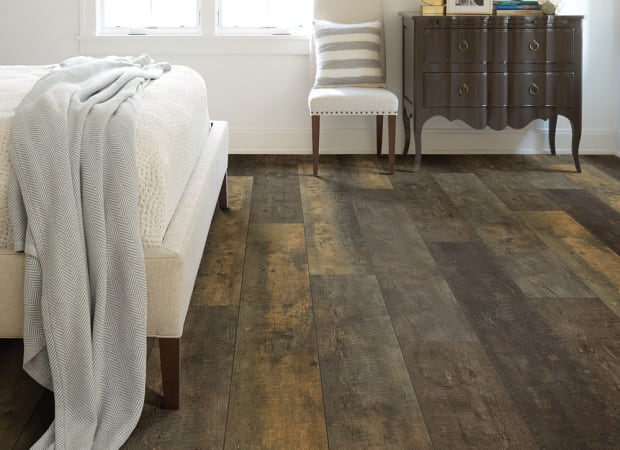 TITAN HD PLUS in Timeless Barnbo Luxury Vinyl