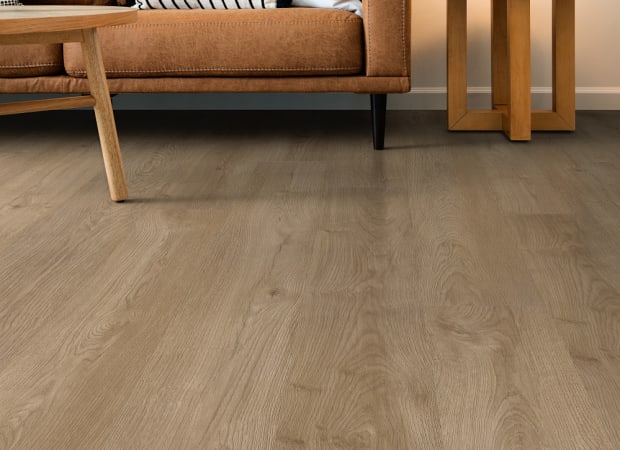 Visionary in Wingback Brown Luxury Vinyl