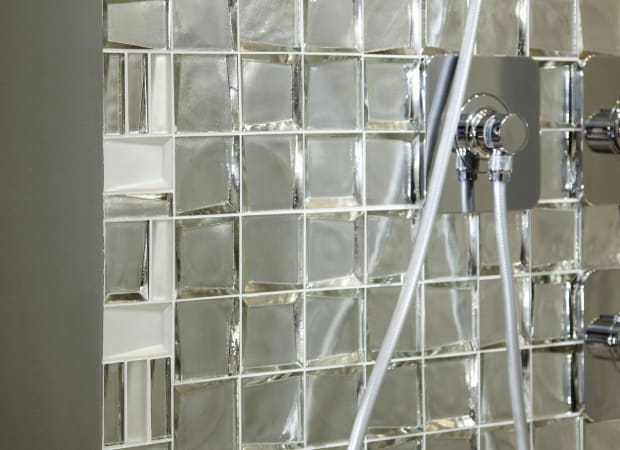 Sideview Glass in Silver 3"x12" Mix Glass Tile